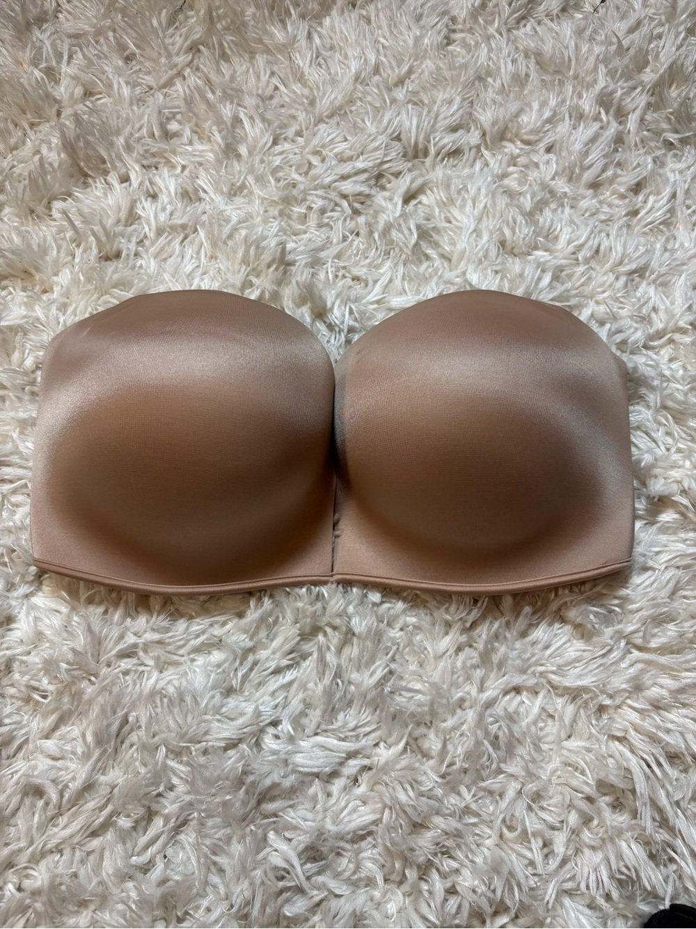 Victoria's Secret Strapless Seamless Nude Bombshell Bra 34DD